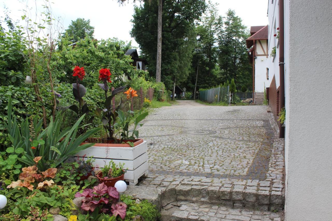 Pokoj Kameralny- De Luxe Z Oddzielnym Wejsciem Karpacz Kültér fotó